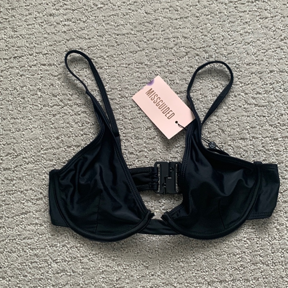 NWT Misguided black bikini top underwire size 32DD